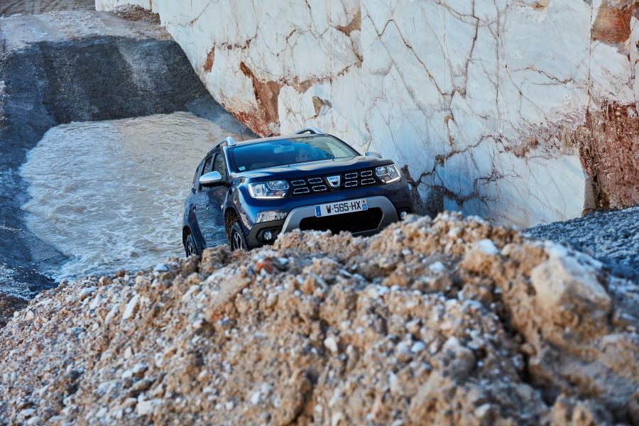  Dacia Duster 2017 года  (WW) (фото 116 из 257)